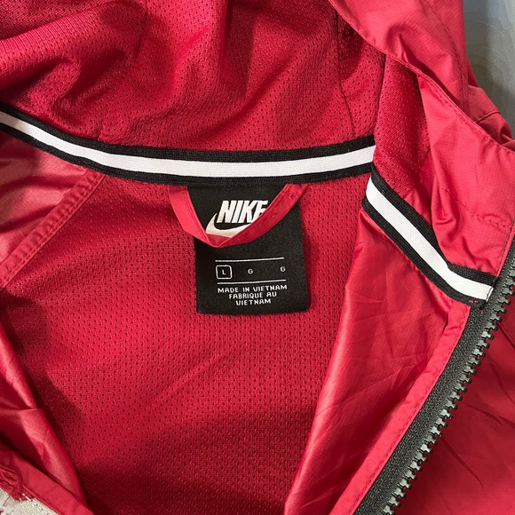 Nike windbreaker - Picture 3 of 3